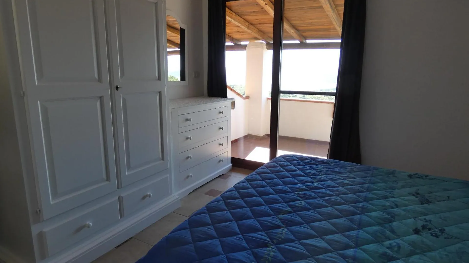 Comino Alto Agriturismo E Appartamenti Siniscola Séjour à la campagne