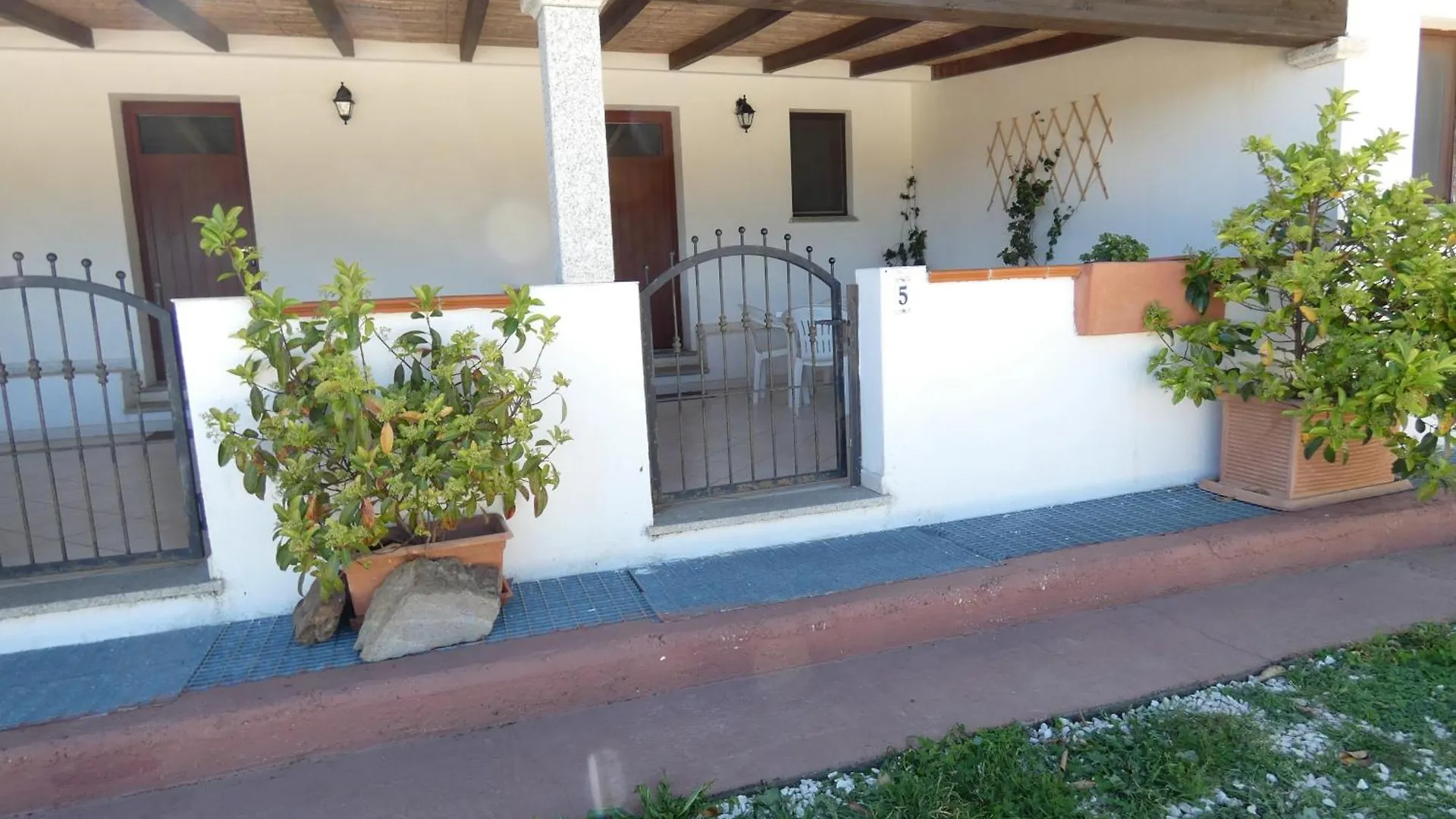Comino Alto Agriturismo E Appartamenti Siniscola